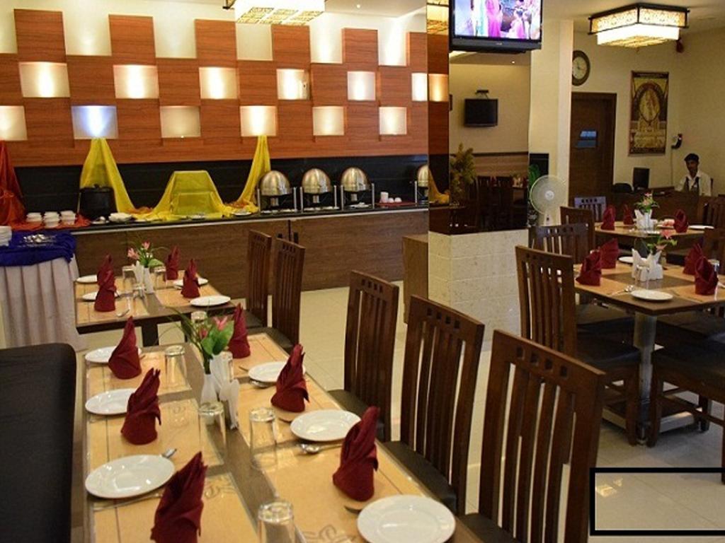 Hotel Sai Jashan Shirdi - Where Blessings & Comfort Meet Экстерьер фото