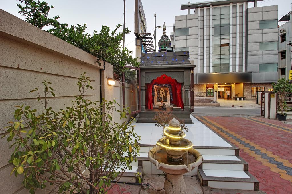 Hotel Sai Jashan Shirdi - Where Blessings & Comfort Meet Экстерьер фото