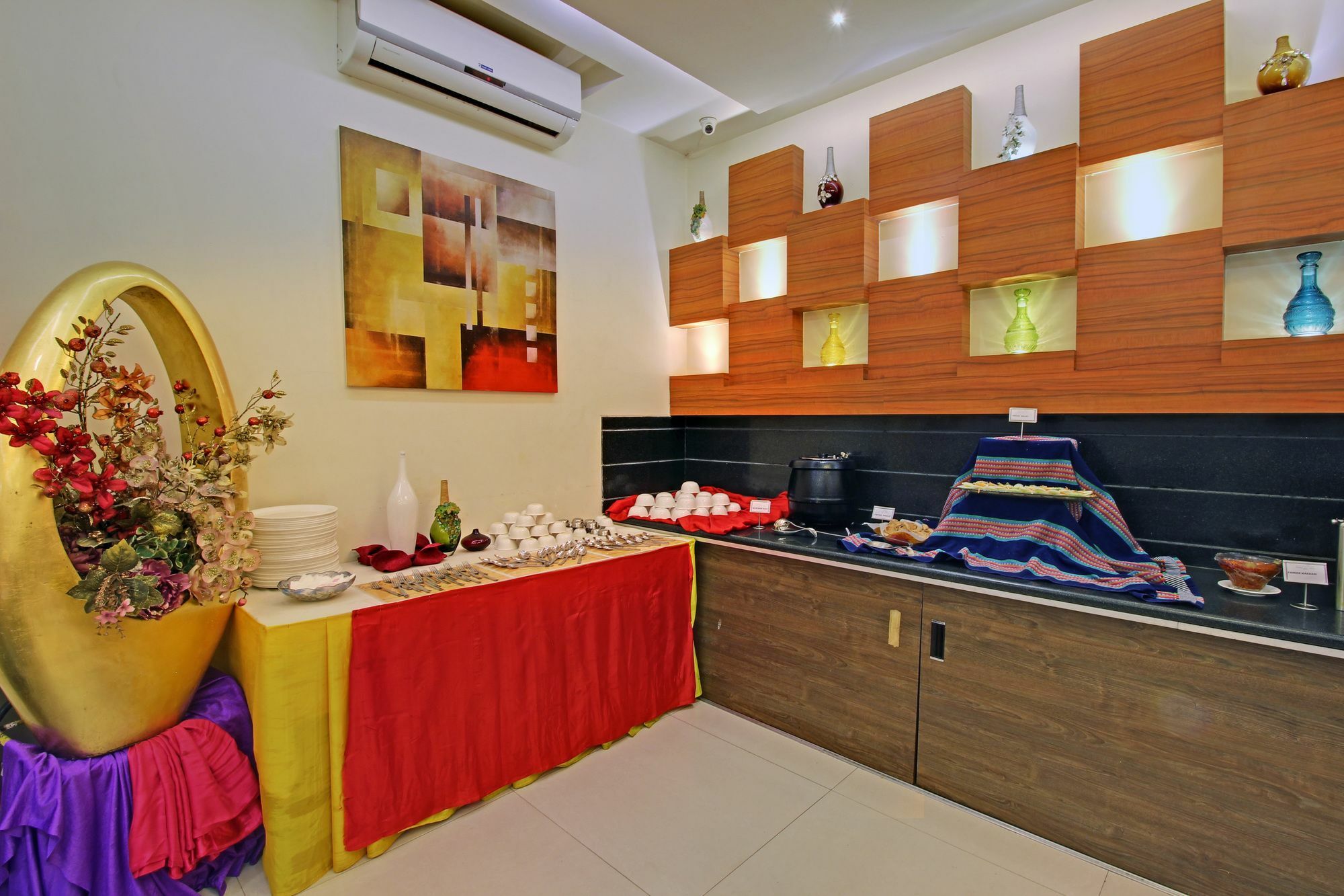 Hotel Sai Jashan Shirdi - Where Blessings & Comfort Meet Экстерьер фото